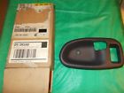 15018379 Gm Truck Left Side Door Handle Bezel