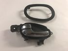 15123157 Gmc Envoy Suv Driver Left Side Front Door Handle Interior