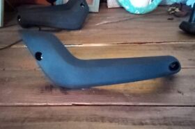 D2bb-a23943-ca35b8 2011 2020 Ford Fiesta Interior Driver And Passenger Handle. Power Window Model