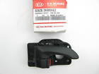 826202k000ae2 Kia Geniune New Right