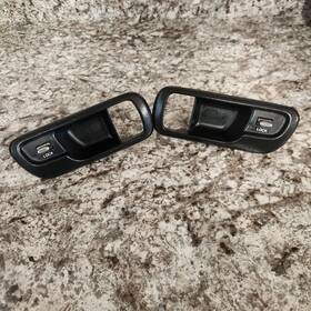 72160-st7-023za Acura 94-01 Integra Lh/rh Black Interior Door Handle Trim Bezels 2dr 97 98 99