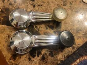 Gm1068mo Aftermarket Products 2 Manual Window Crank Handles Chrome Clear Knob For Corvette Monte Carlo Impala