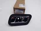 Ag1z-5421819-ab Ford Door Handle Dark Gray And Chrome Left Taurus