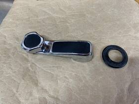 105.21.55.427.00 Alfa Romeo Spider Original Interior Window Crank Handle. Used. Ar5169