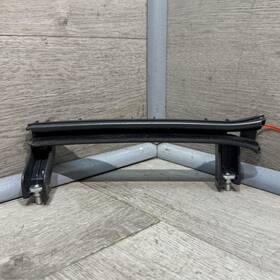 50541315 Alfa Romeo 2021 Front Left Door Window Drop Glass Guide Rail