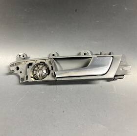 Audi 8p4 839 020 03-08 A3 8p Rear Right Interior Handle Door Oem