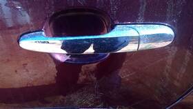 129-00345l Buick Driver Left Door Handle Exterior Rear Fits 06-11 Lucerne 260338