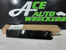 129.gm4n95 Buick Regal 1995 Door Handle Exterior