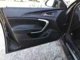 204.gm4n17 Buick Regal 2017 Front Door Trim Panel