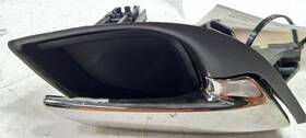 Buick 710.gm4l13 Lacrosse Door Handle Right Passenger Front Interior Inside 2010 2011 2013