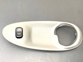 Vc6284 Buick 2000-2005 Lesabre Front Right Passenger Door Handle Lock Bezel Gray Oem