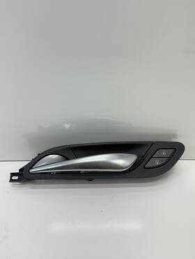 13540773 Cadillac Xt4 Left Driver Side Interior Door Handle Oem 2021 - 2023