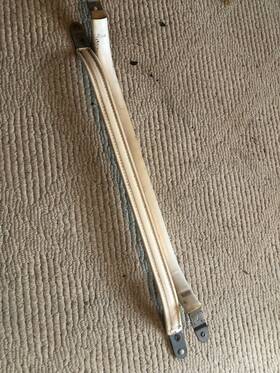 14501360 Cadillac Deville Door Panel Strap Pull Grab Handle In Creme Leather Rh Lh
