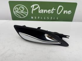 20844103 Cadillac 2010-2015 Srx Front Right Passenger Side Interior Door Handle Oem