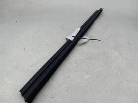227.gm6t06 Cadillac 2006 Cts Rear Driver Door Window Outer Trim