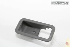 71ch3102 Cadillac 2017-2020 Xt5 Rear Left Driver Side Door Handle Cover Trim Oem
