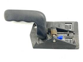 10358998 Chevrolet Right Passenger Front Interior Door Handle 1999-2006 Silverado 77587