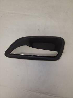 12702779 Chevrolet Door Handle For 2011-2015 Cruze Front Or Rear Left Inner Black Housing