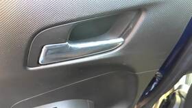 229.gm1h13 Chevrolet Sonic 2013 Door Handle Interior 29562316