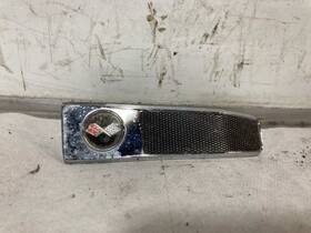 229.gm1z72 Chevrolet Corvette 1972 Door Handle Interior 1516818