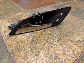 Chevrolet 709.gm1a19 2016-2019 Volt Door Handle Left Driver Front Interior Inside