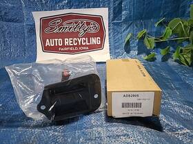 Gm1552101 Chevrolet S10 1999-2003 Interior Door Handle Rear Left Side Ads2805