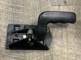 Pa6gf33 Chevrolet 1999-2006 99-06 Silverado 1500 Driver Lh Front Interior Door Handle
