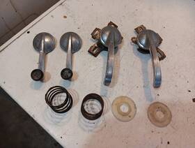 Pt-4303689 Chevrolet 1961 - 64 Impala Belair Biscayne Window Cranks Interior Door Handles