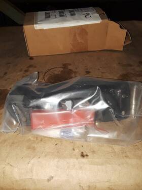 229.gm8x10 Chevrolet Truck Silvrdo15 2010 Door Handle Interior 452083