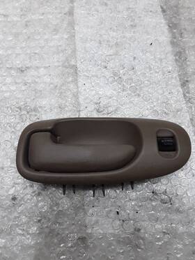 229.ch1j01 Chrysler L/f Left Front Door Interior Handle 4 Brown 2001 Sebring Z-121p