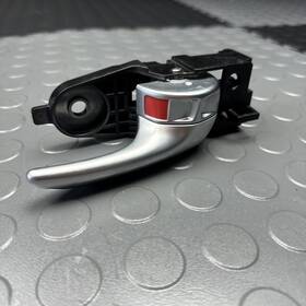 3038087 Chrysler 2015 2016 2017 200 Right Rear Inside Interior Door Handle Oem