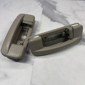 110517 Chrysler 829882 2005 2006 2007 Oem Jeep Grand Cherokee Interior Roof Grab Handle Set