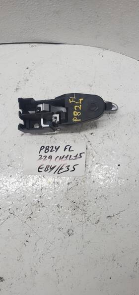 P824 Chrysler 2015 300 Front Left Door Interior Handle