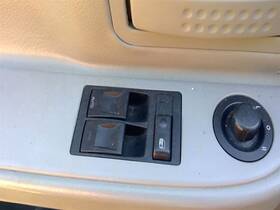 641-02895l Dodge Truck Driver Front Door Switch Drivers Club Cab Fits 05 Dakota 3594149