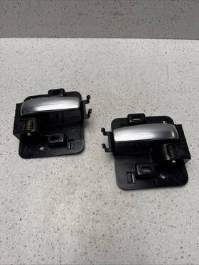 10369749 Factory/oem 2006-2008 Pontiac Grand Prix Left And Right Rear Interior Door Handle Pair