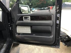 204.fd8513 Ford 2011-2014 F150 Platinum Front Interior Door Trim Panel Right Passenger 6392