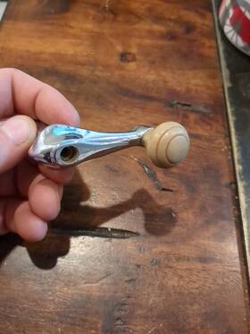 7023410 Ford 1941 1942 1946 1947 1948 Car Vent Window Crank Handle