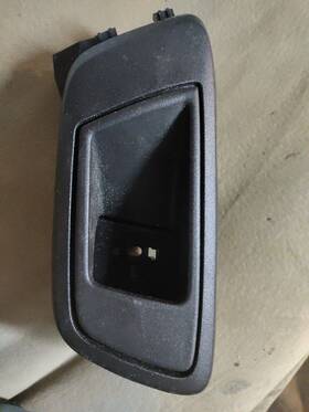 Ae83a22601 Ford 11 12 13 14 15 Fiesta Interior Lh Left Door Pull Handle Bezel Oem