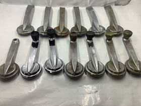 Bac-7022614-b Ford 1957-1963 Interior Door Handles And Window Crank Lot