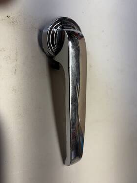 Cltb8122614-a Ford 1957-66 Pu Interior Door Handle With Mounting Set Screw And Clip