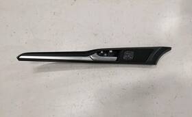 Ds73f22601 Ford 2017-2020 Fusion Titanium 2.0l Oem Driver Door Inner Handle Trim 7h23
