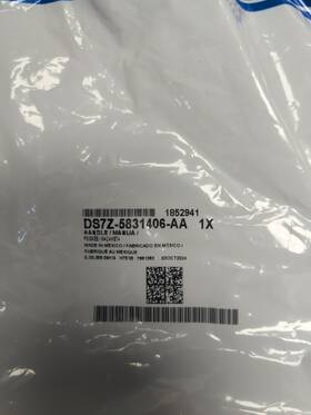 Ds7z-5831406-aa Ford Genuine Grip Handle