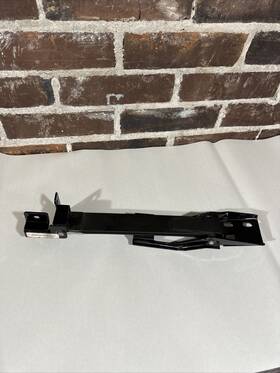 Ford F4ht6823501aa Cab Door Lh Arm