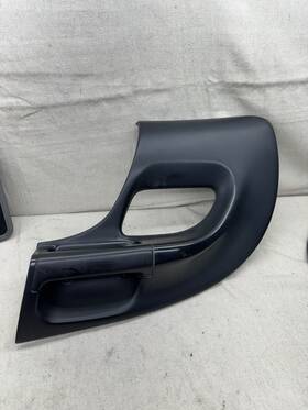 F57b-1023712-af Ford 97-03 Ranger Driver Left Door Pull Handle Trim Bezel Cover Oem