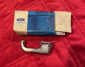 C8uz-8922917-a Ford Motor Company Oe Lh Driver Vent Window Handle For Select 1969-1978 E- F- Series And Bronco