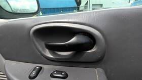 229.fd8k03 Ford Truck F150 2003 Door Handle Interior 29912624