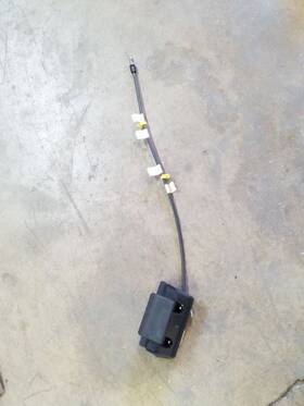 229.fd8m07 Ford Truck Front Right Interior Door Handle / Cable 01 02 03 04 05 06 07 F250 F350