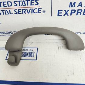 Ford V79488 96-99 Taurus Rear Left Side Upper Overhead Roof Grab Grip Handle Oem