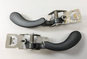 16628402 General Motors 93-02 Camaro Firebird Black Inner Door Handles Nice Pair
