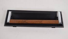 20584200 General Motors 1989 Oldsmobile Ninety Eight 98 Door Handle Pull Woodgrain Chrome